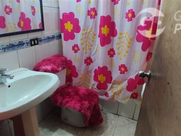 Casa en Venta en cerca al persa teniente cruz