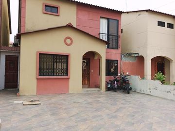 Casa en venta en Urbanización Villaclub, Aurora, Daule  ChrC