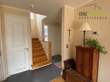 Casa en Venta en Dos Esteros, a pasos del Colegio San Javier