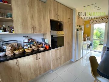Casa en Venta en Dos Esteros, a pasos del Colegio San Javier
