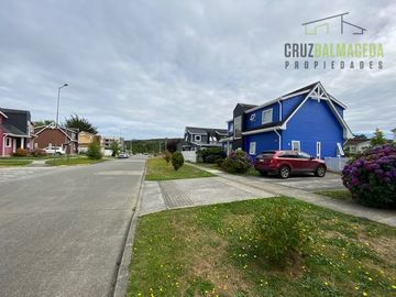 Casa en Venta en Dos Esteros, a pasos del Colegio San Javier