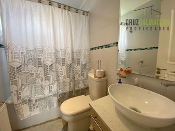 Casa en Venta en Dos Esteros, a pasos del Colegio San Javier