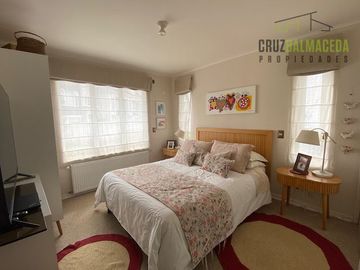 Casa en Venta en Dos Esteros, a pasos del Colegio San Javier