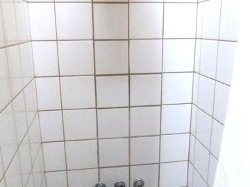 En Venta Casa 2 dormitorios   depto 1 dormitorio - Oportunidad - Inversión - La Falda - Córdoba