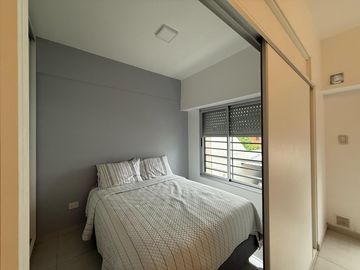 Departamento monoambiente a la venta en Wilde Centro