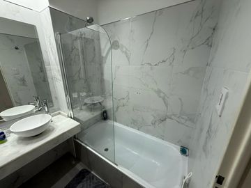 Departamento monoambiente a la venta en Wilde Centro