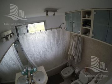 Venta - Departamento 3/Tres Ambientes, Terraza, Parrilla, Cochera - Portezuelo, Nordelta