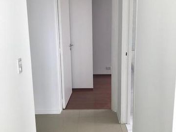 Departamento - Olivos - en venta   3 ambientes - c/ cochera piso alto - Edif Awwa