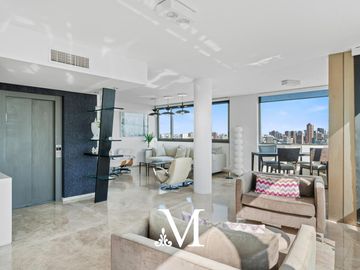 VENTA PENTHOUSE, DEPARTAMENTO 5 AMBIENTES VISTA AL RIO, 3 COCH, FULL AMENITIES , LAS CAÑITAS