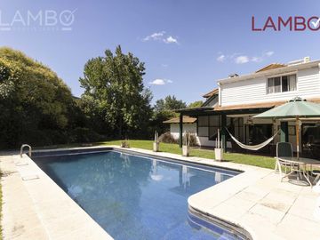 VENTA-CASA-PILAR-MAYLING CLUB DE CAMPO-LAMBO