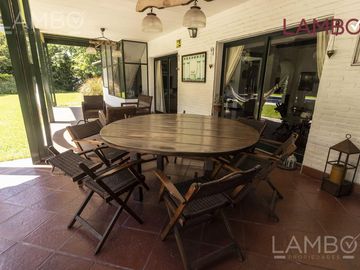 VENTA-CASA-PILAR-MAYLING CLUB DE CAMPO-LAMBO