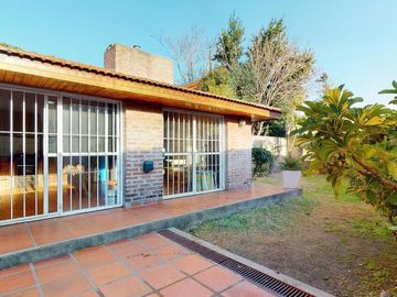 Casa en venta en Tolosa - Dacal Bienes Raíces