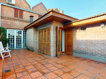 Casa en venta en Tolosa - Dacal Bienes Raíces