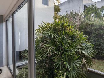 Casa al lago en Venta. El Golf, Nordelta