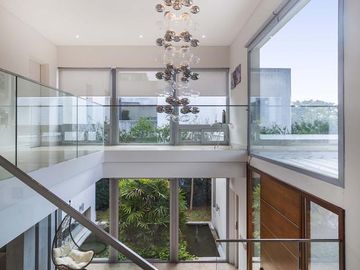 Casa al lago en Venta. El Golf, Nordelta
