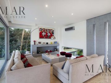 Casa al lago en Venta. El Golf, Nordelta