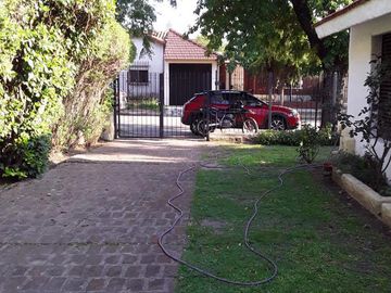 Casa - Burzaco