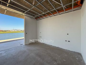 Casa en venta al lago con 5 habitaciones en suite en Los Puentes, Nordelta