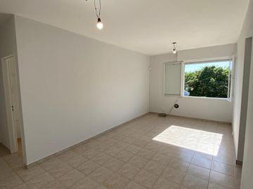 DEPARTAMENTO EN VENTA, BARRIO PIEDRABUENA