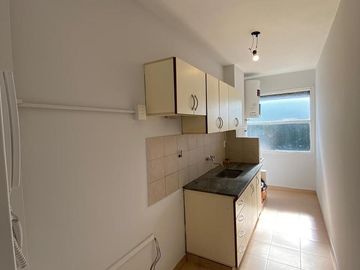 DEPARTAMENTO EN VENTA, BARRIO PIEDRABUENA