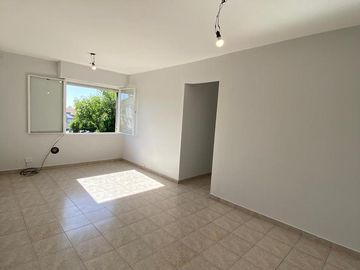 DEPARTAMENTO EN VENTA, BARRIO PIEDRABUENA