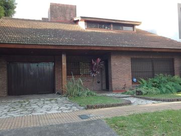 CASA VENTA ITUZAINGO