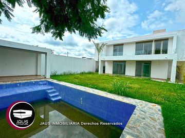 ¡Casa Moderna con Alberca y Jardín en Oaxtepec – Tu Hogar Ideal en el Paraíso de