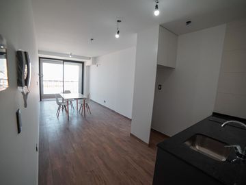Dpto a estrenar!!!!  1 amb. con balcon -  Sum con parrilla cubierto - Terraza