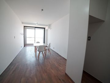 Dpto a estrenar!!!!  1 amb. con balcon -  Sum con parrilla cubierto - Terraza