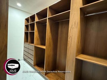 Residencia en Venta en Lomas de Cocoyoc