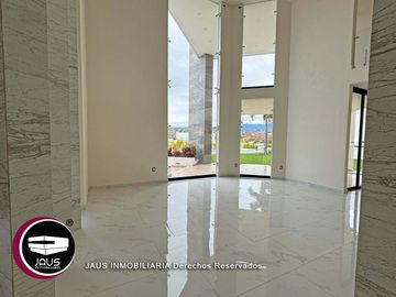 Residencia en Venta en Lomas de Cocoyoc