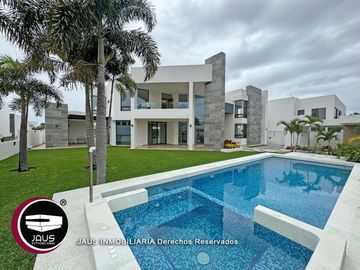 Residencia en Venta en Lomas de Cocoyoc
