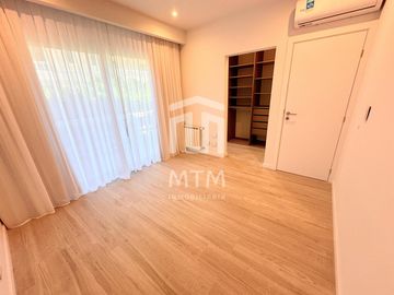 Departamento en  Venta Rosario, Alberdi, Oasis del Yacht.
