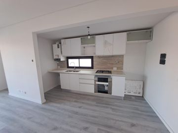 Avellaneda 200   VENTA   3 ambientes a estrenar  Caballito