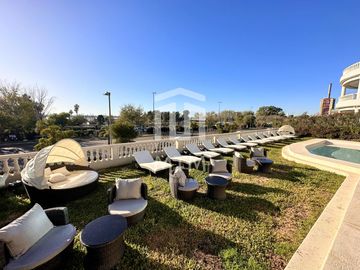 Departamento en  Venta Rosario, Alberdi, Oasis del Yacht.