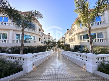 Departamento en  Venta Rosario, Alberdi, Oasis del Yacht.