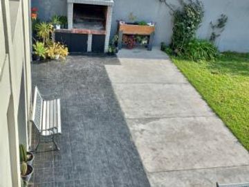 Casa - Temperley Oeste