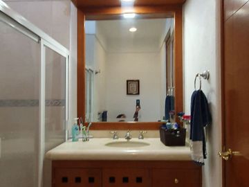 SE VENDE RESIDENCIA EN FRACCIONAMIENTO BUGAMBILIAS PRIMERA SECCION