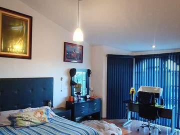 SE VENDE RESIDENCIA EN FRACCIONAMIENTO BUGAMBILIAS PRIMERA SECCION