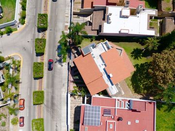 SE VENDE RESIDENCIA EN FRACCIONAMIENTO BUGAMBILIAS PRIMERA SECCION