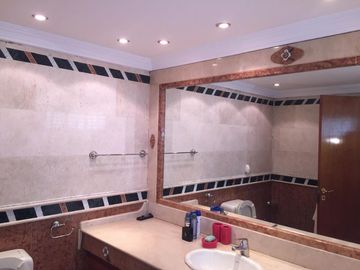 CASA EN VENTA EN BARRIO LOS OLMOS-ROLDAN-