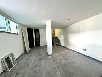 Se vende casa en Solares, Coto Sendeira, Zapopan, Jalisco.