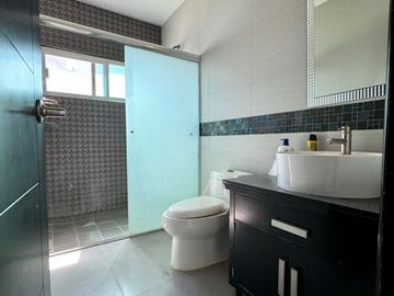 Se vende casa en Solares, Coto Sendeira, Zapopan, Jalisco.