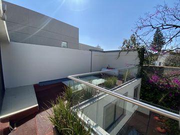 Casa recién remodelada en renta en Tlacopac
