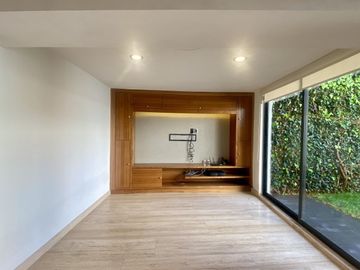 Casa recién remodelada en renta en Tlacopac