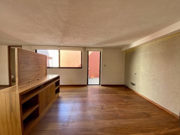 Casa recién remodelada en renta en Tlacopac