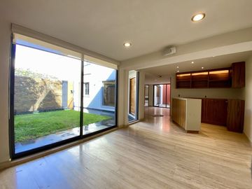 Casa recién remodelada en renta en Tlacopac