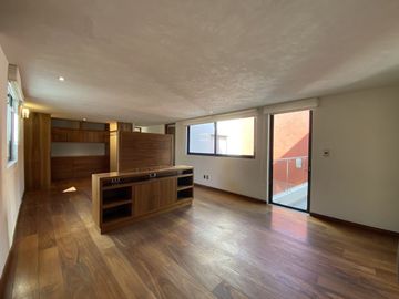 Casa recién remodelada en renta en Tlacopac