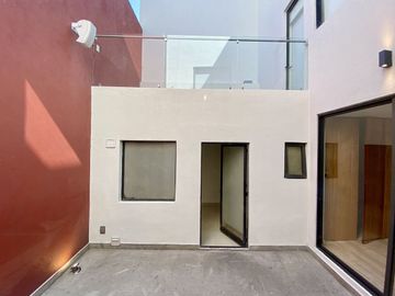Casa recién remodelada en renta en Tlacopac