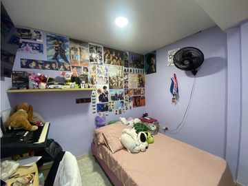 CASA MULTIFAMILIAR